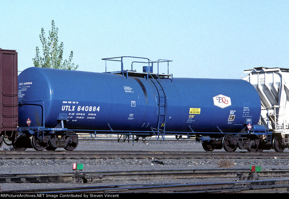 UTC 23k tank car UTLX #640884